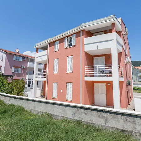 Apartment Moderne Nur 450 Meter Zum *
